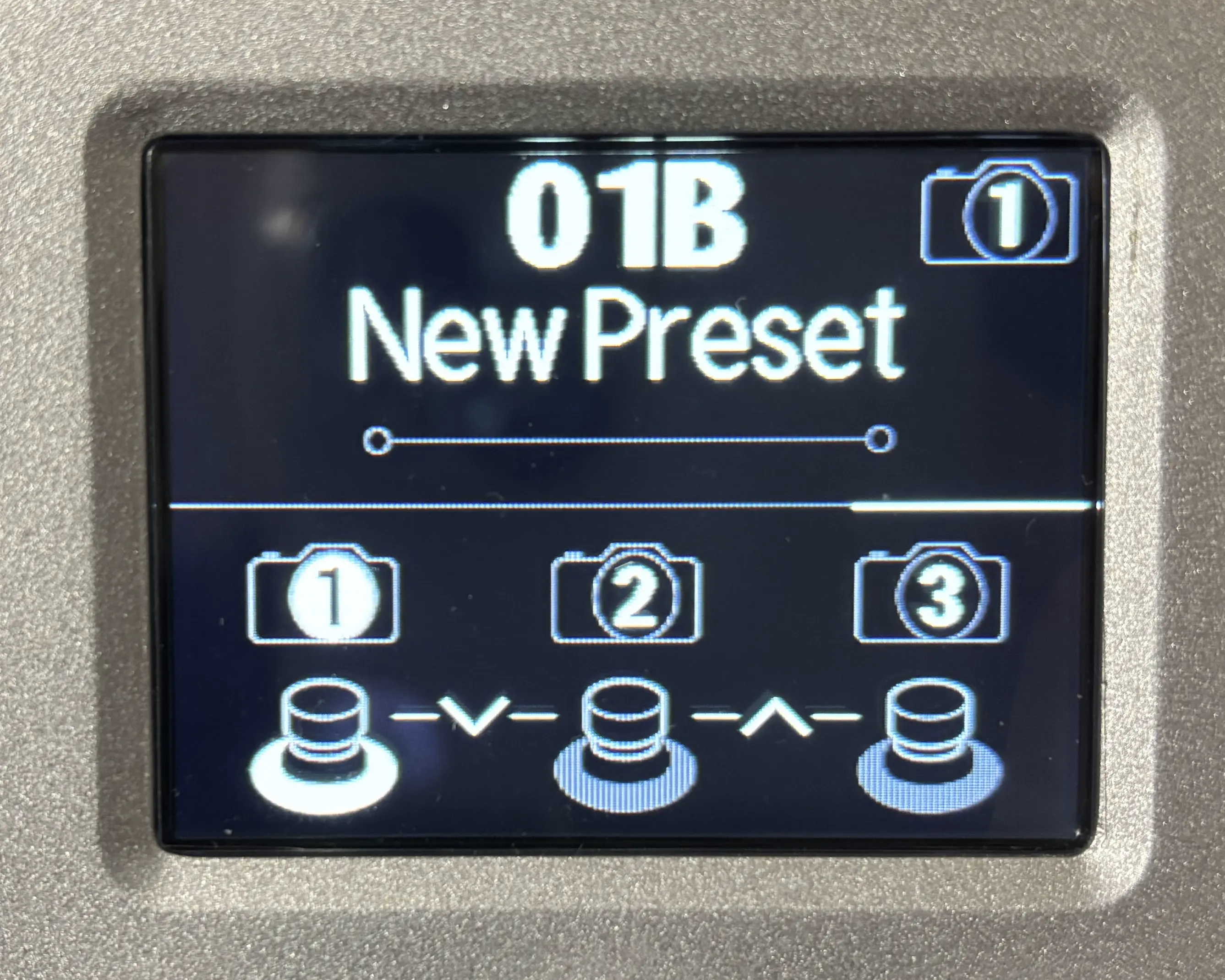 爪先の尖った靴を履いていないギタリスト・ベーシストはそれなりに多い